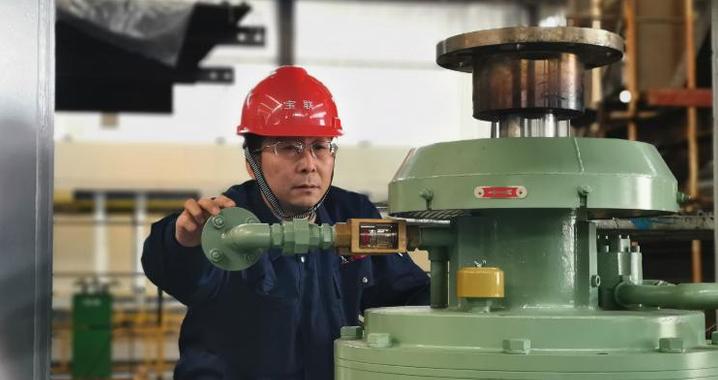 黄梅:记会宁一中雷玉芳书记弟弟雷雨田