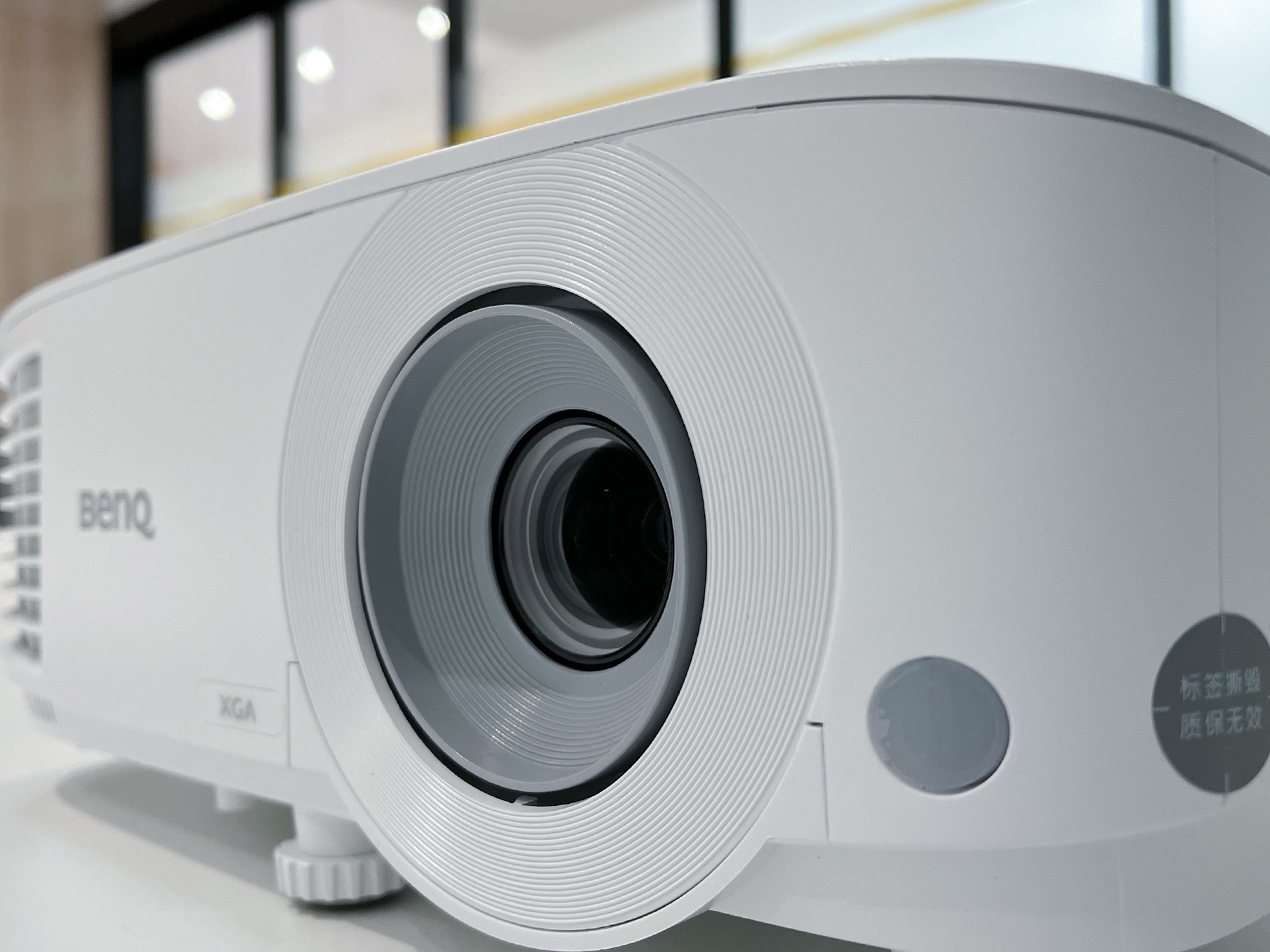 明基投影机MS560使用方法,投影仪明基mx560和e520怎么选择