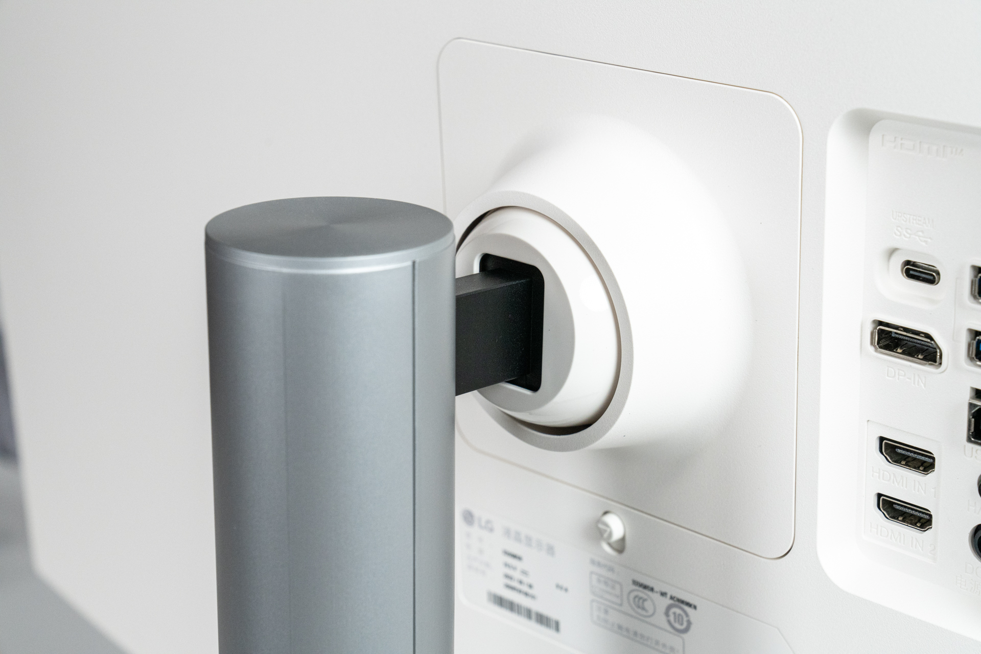 lg27uq850显示器设置,lg显示器32uq85r