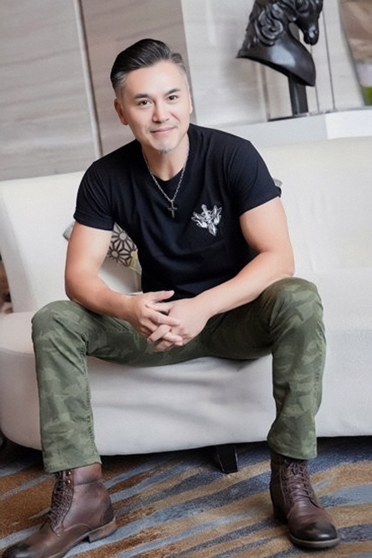 明明五大三粗，偏有“千娇百媚”的名字，这些演员会“骗人”