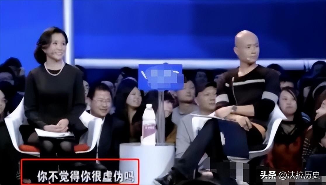 乐嘉喝天价矿泉水,乐嘉沦落街头卖矿泉水