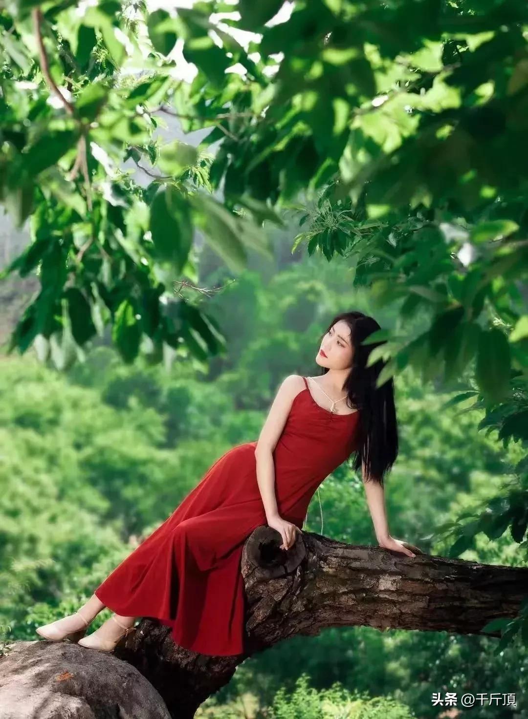 梦幽恋语曲绵柔，细雨抚琴醉情弦（原创/古风）