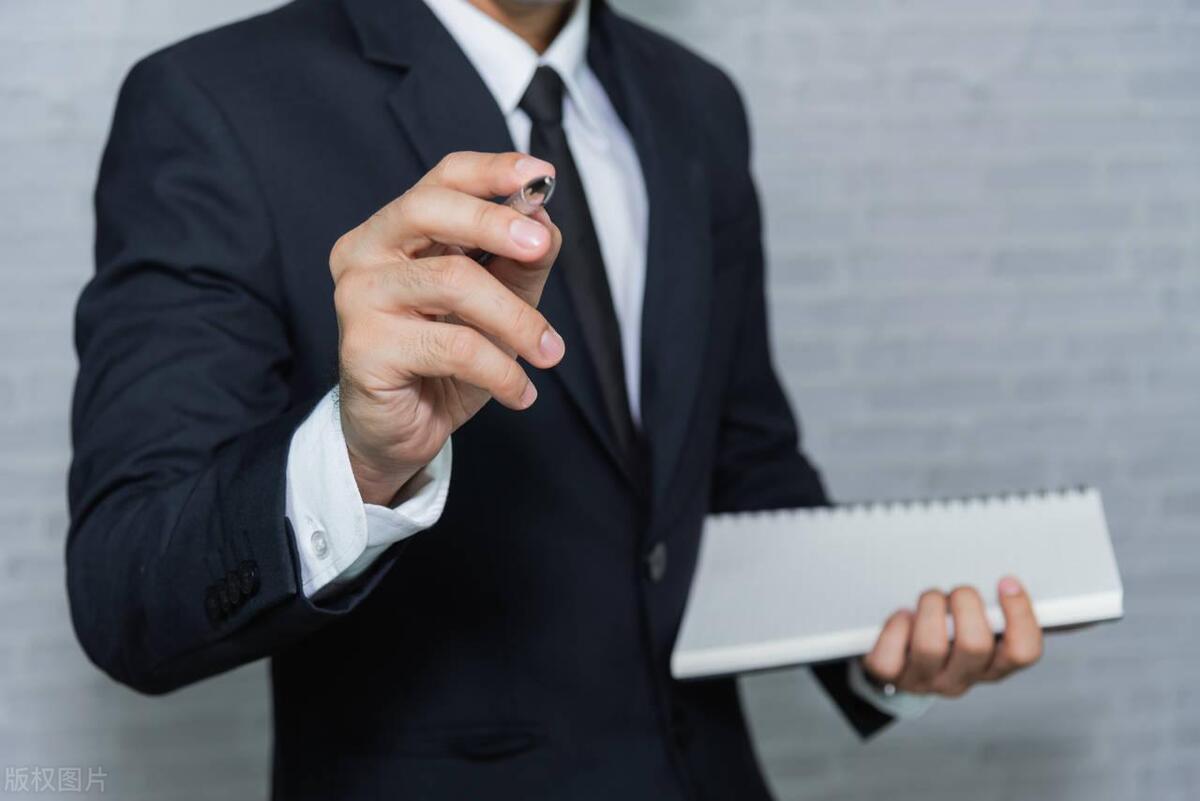 来自校外的中小考“老师”，到底是怎么挣钱的？