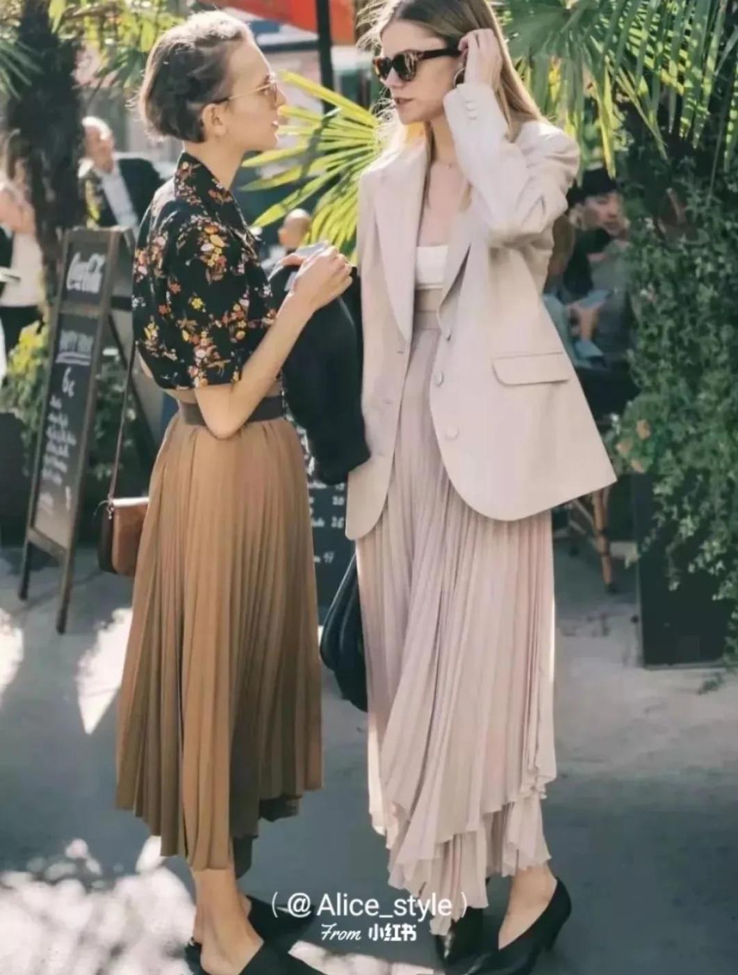 不同裙子搭配什么高跟鞋,不同裙子搭什么外套