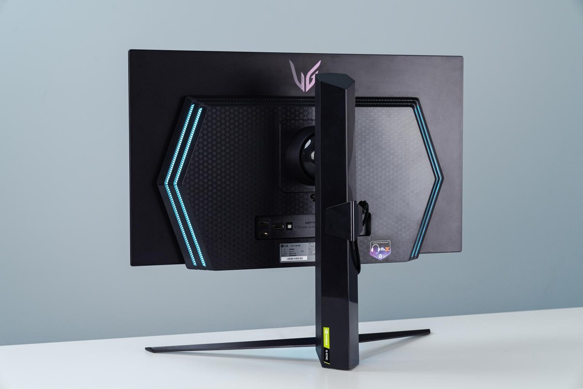 lg27寸2k144hz显示器评测,lg27寸4k显示器十佳评测