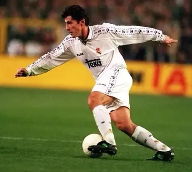 哪里可以看世界杯,我看世界杯足球比赛作文