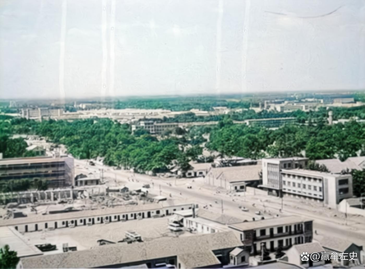 建国初期的临沂老东门照片,临沂人民广场老照片