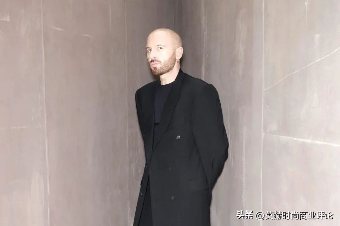 泥泞中行走—Balenciaga的「可持续」之路