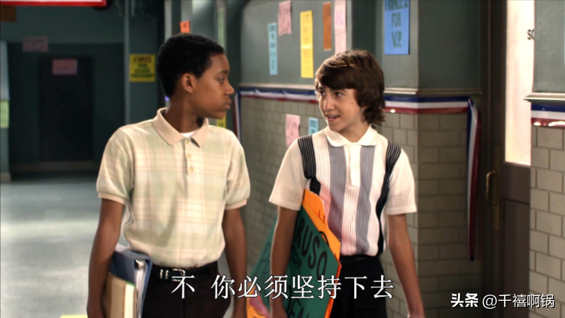 走在街上遇见强盗该怎么办?网友:当然是凉拌啊!