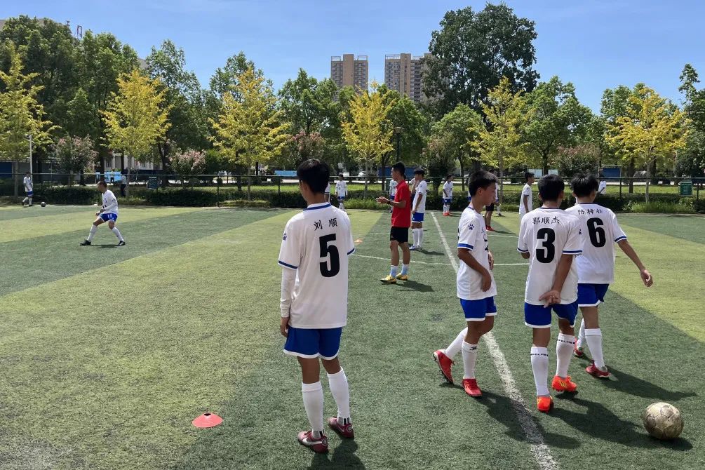 足球比赛与交流活动,足球交流比赛