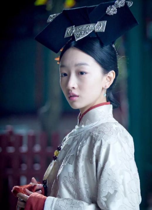 周冬雨为什么会人气爆棚,周冬雨为何淡出娱乐圈