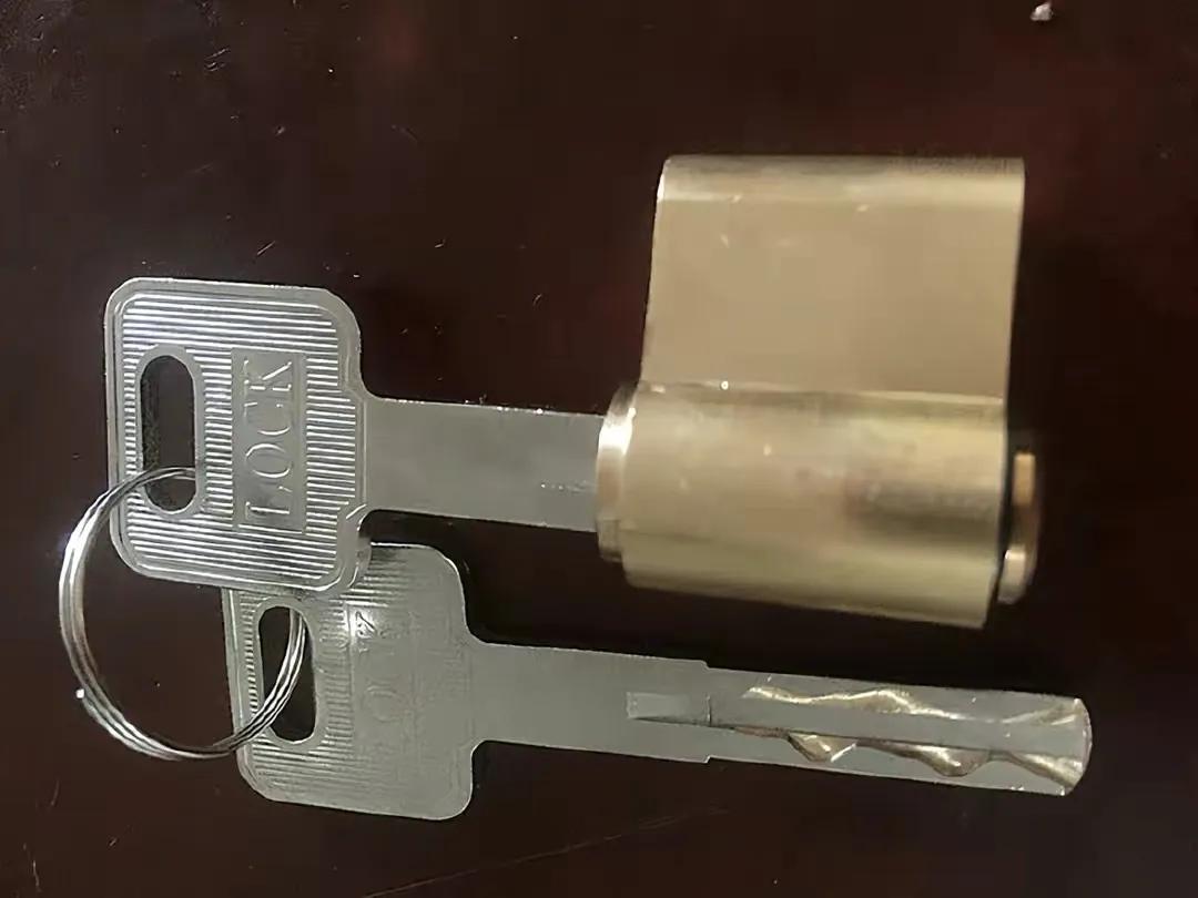 油烟机废油的妙用大全集,油烟机里的废油可以用来养绿萝吗