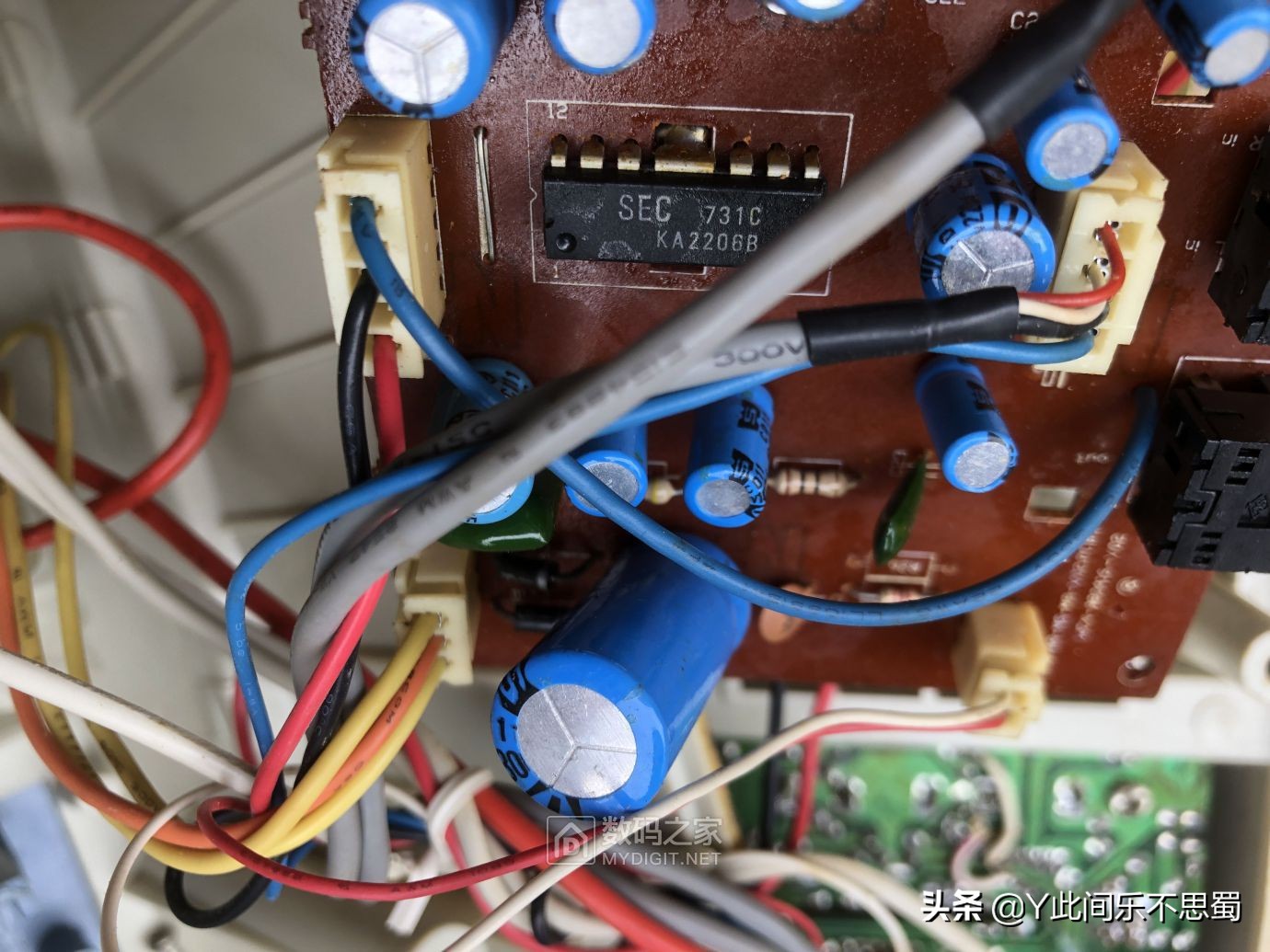 老音箱和现在的音箱有区别吗,现在的音箱和20年前的音箱对比