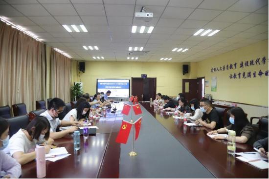 合肥南门小学家长开放日,家校共遇花开家长会