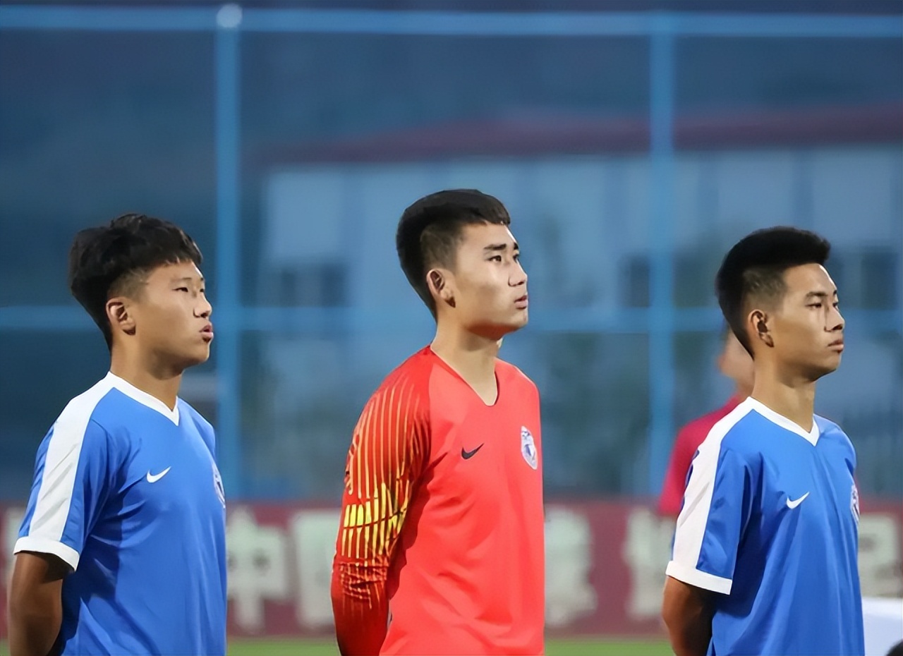 青训对骂,青训教练骂选手