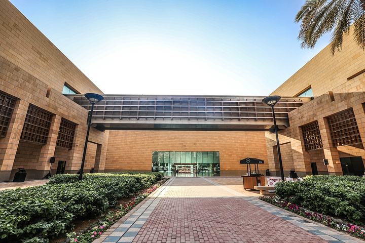 沙特阿拉伯历史上的首都,沙特阿拉伯周围的所有国家