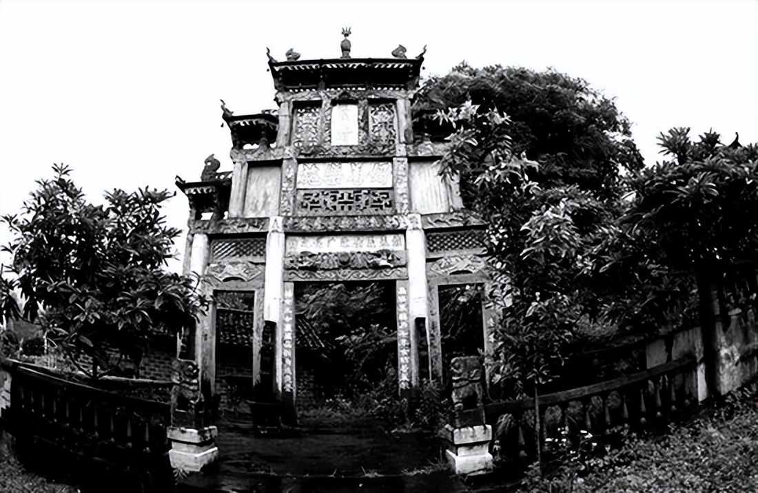 来自塔里木《塔河文苑》诗歌:北方南方冬天之猜想