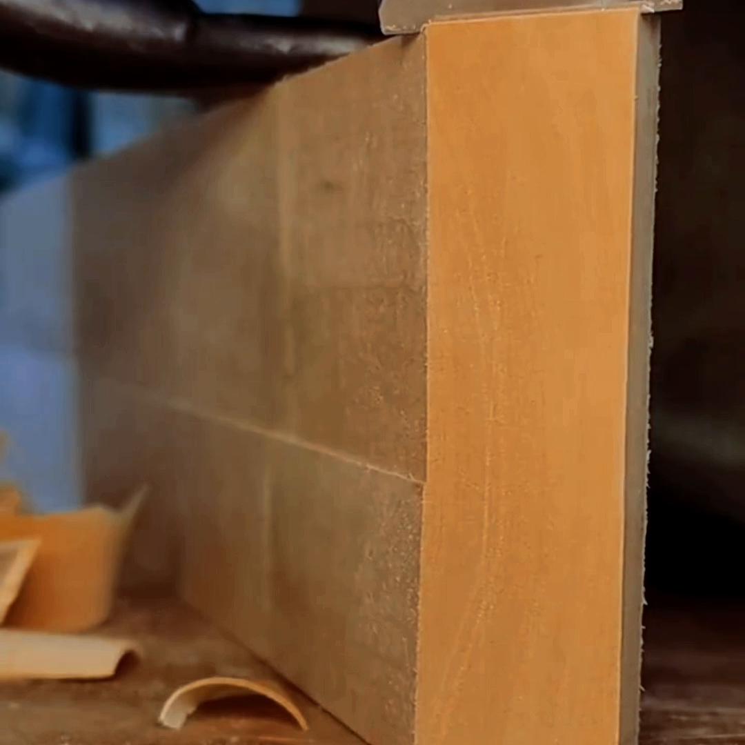 点击下方链接继续阅读全文,点击下面链接阅读小说