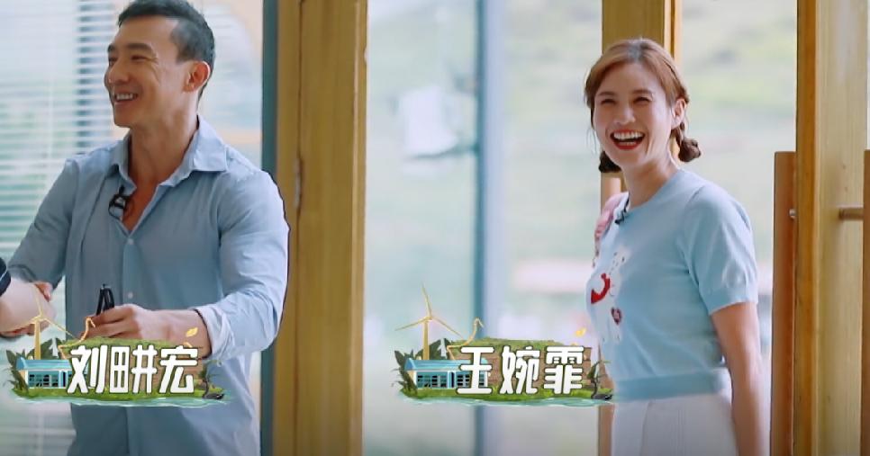 首播拿下收视率第一！《中餐厅6》一出手，就是国产综艺天花板？