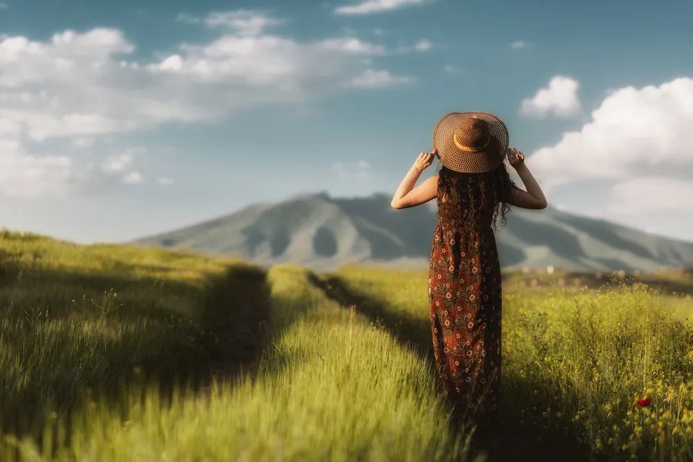 说话有内涵做事有风度,做事有风度说话有分寸