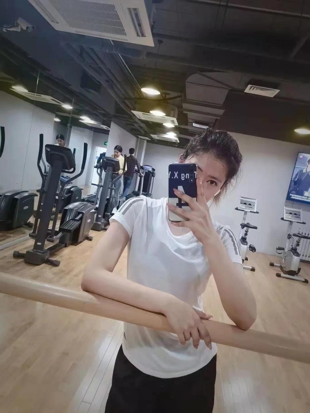 足球女孩永不言败,足球女孩校园足球