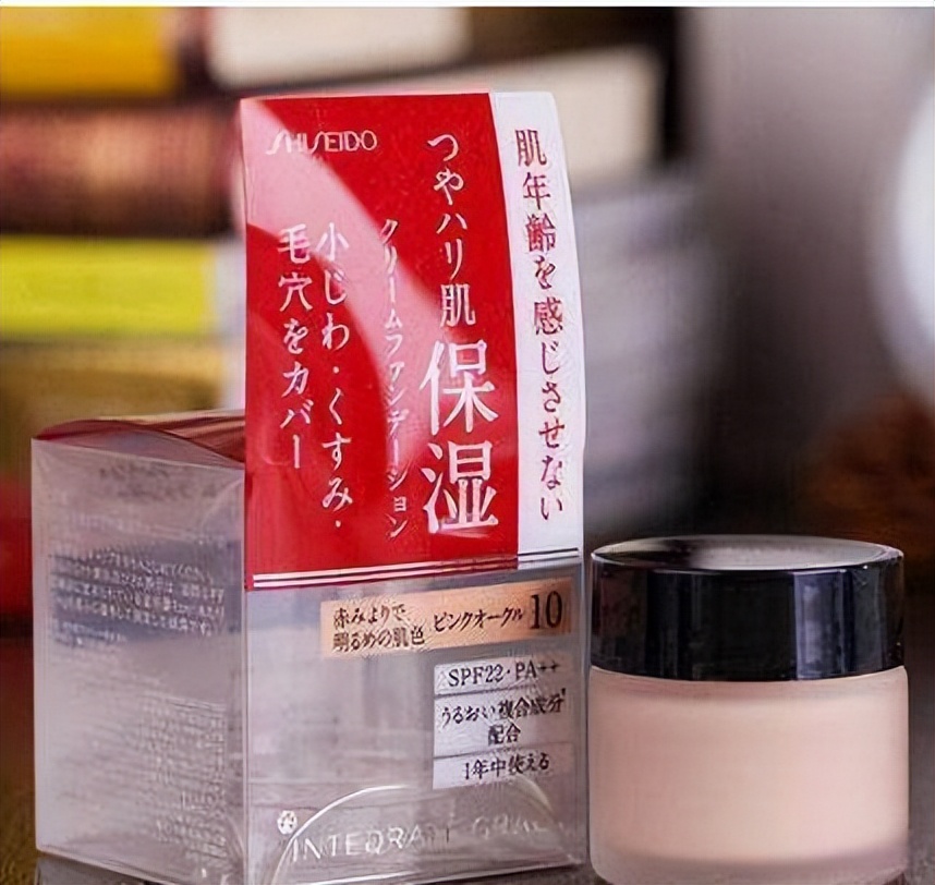 好用的粉底液保湿提亮网红,自然裸妆水感透白bb霜粉底液测评