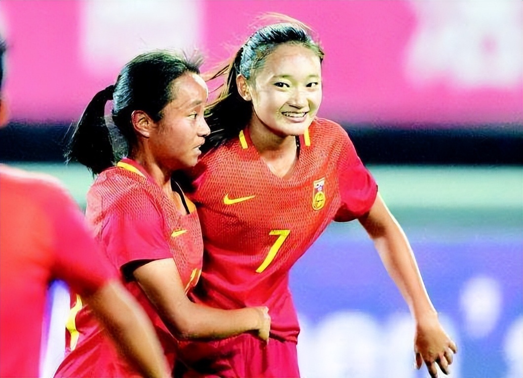 张琳艳为何留洋英超会失败,张琳艳重返国家队