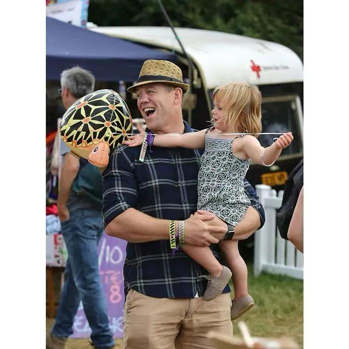 安妮的孙辈,安妮的孙女