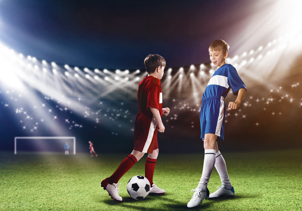 东北足球队约战国足,足球圆桌论坛