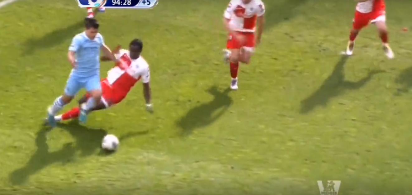 曼城阿奎罗绝杀夺冠瞬间,蓝月传奇1