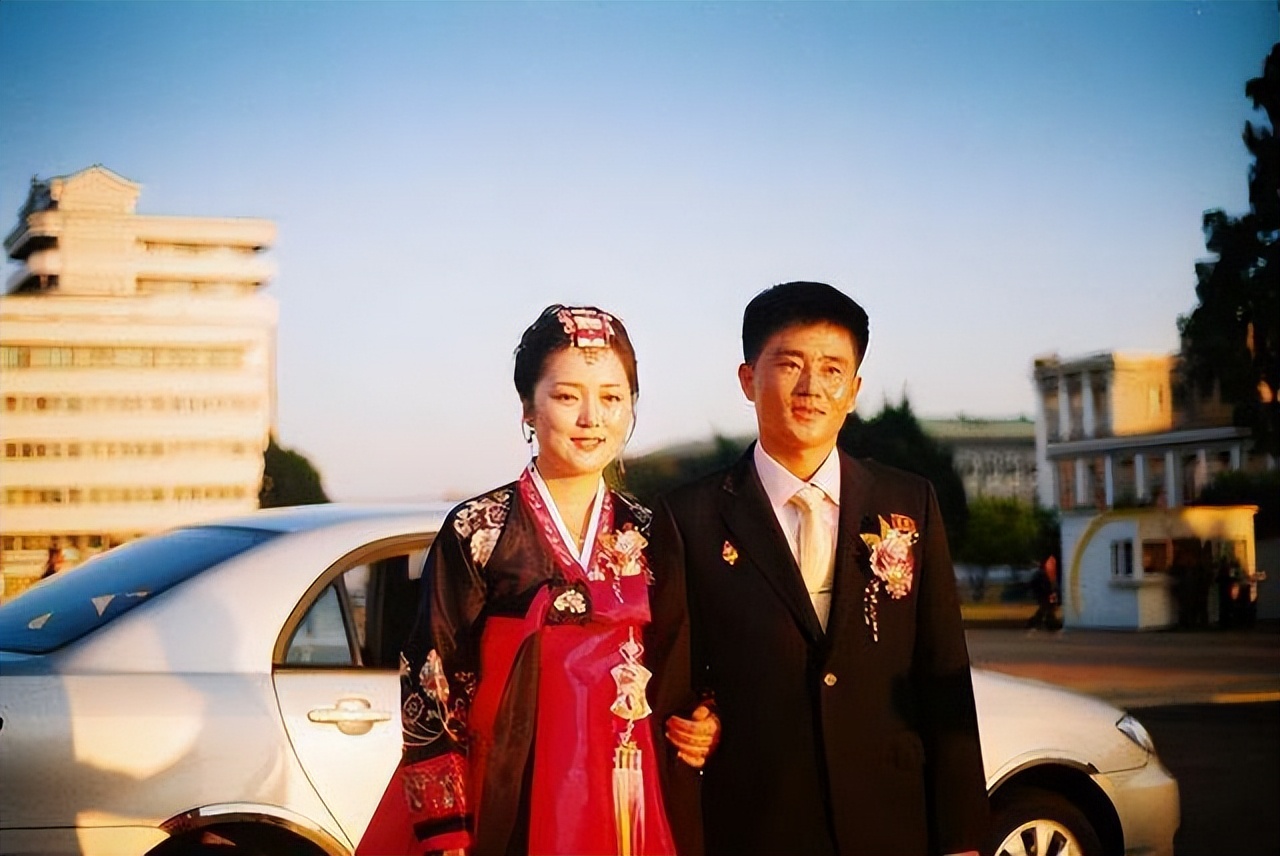 走进朝鲜导游,中国小伙娶朝鲜姑娘需要什么证件