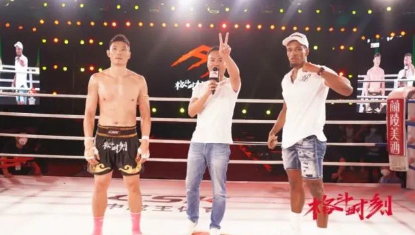 付高峰回应黑人拳手挑衅：你小子挺狂，不过我喜欢，擂台见