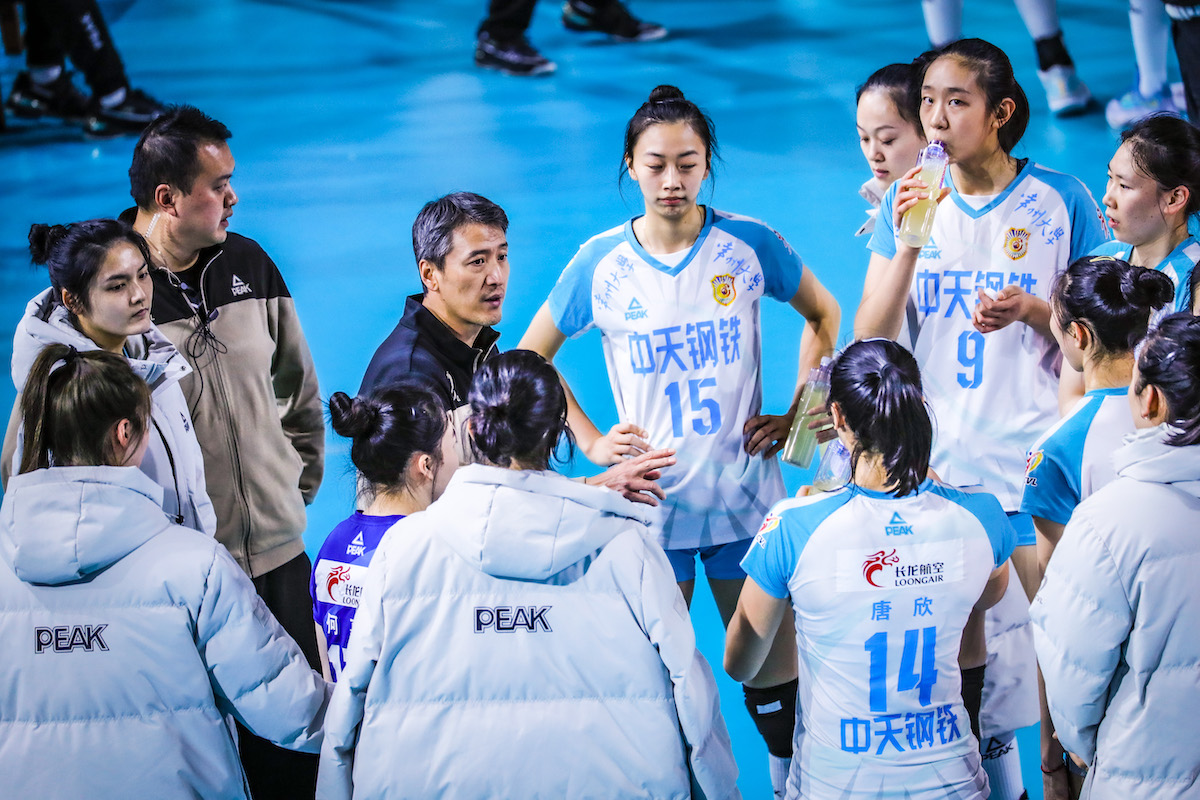 缺失四大主力,江苏女排负于天津,李盈莹在国内联赛中找回自信