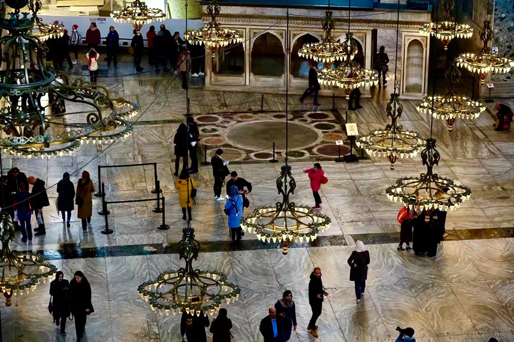 百年历史的索菲亚教堂,世界上的三座圣索菲亚大教堂