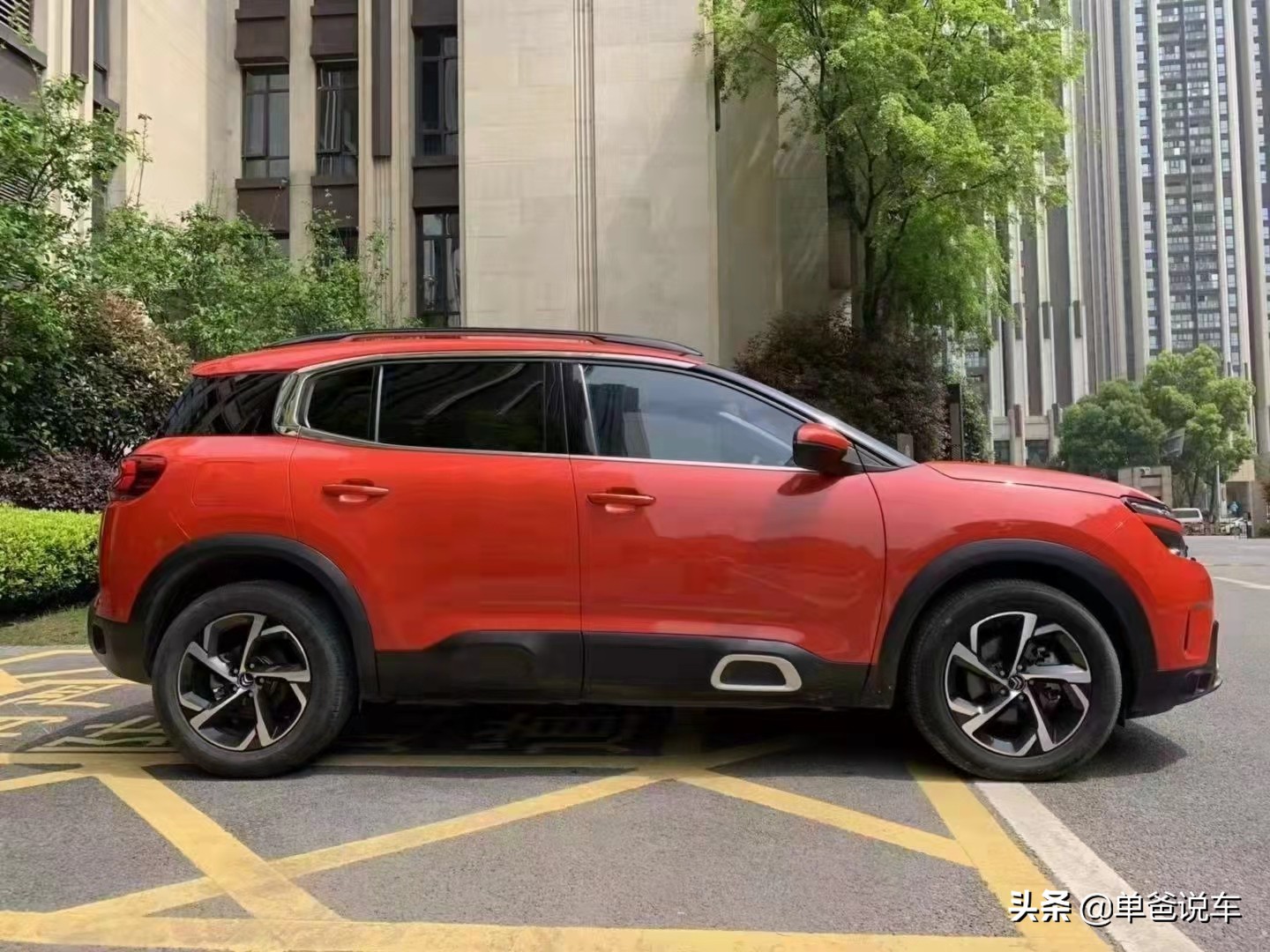 天逸c5aircross2021款1.8t400thp悦享型,雪铁龙天逸1.6试驾越野