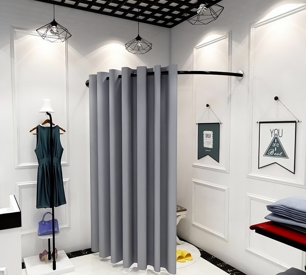 为什么不能穿试衣间里的鞋？服装销售说出实情，看完突然“后怕”