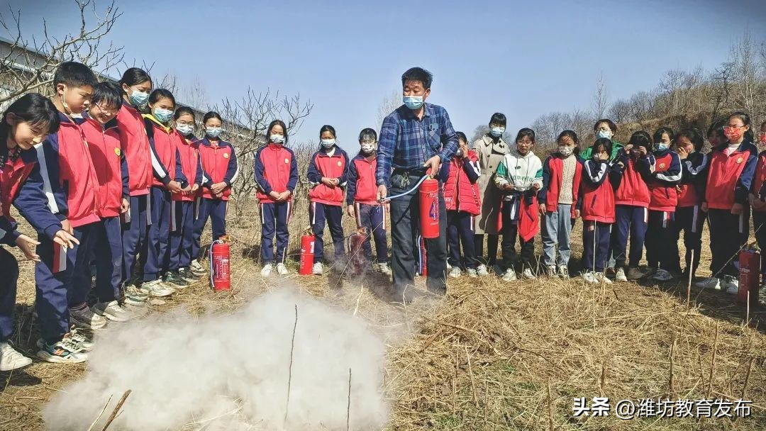 新闻周播报素材,周播报