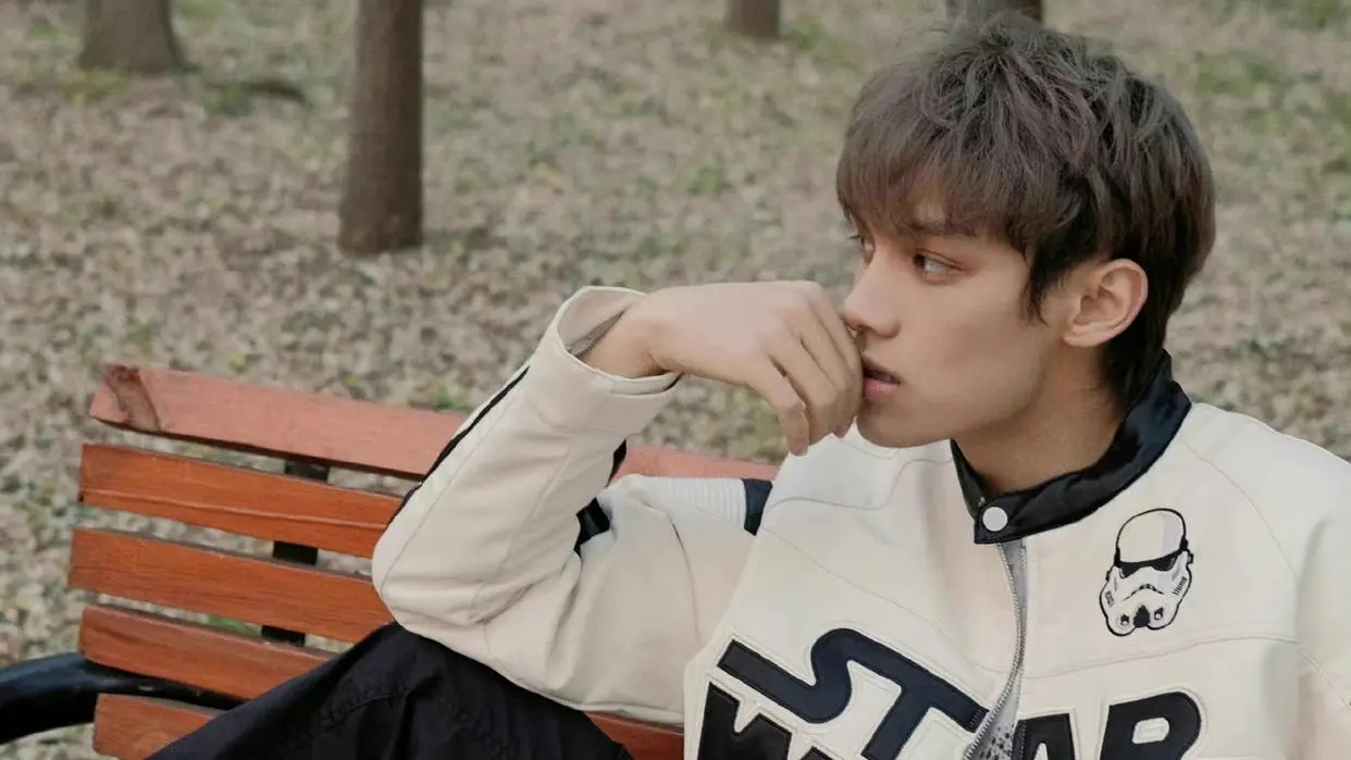 周扬青甜蜜秀恩爱,周扬青疑似回应与段星星恋情