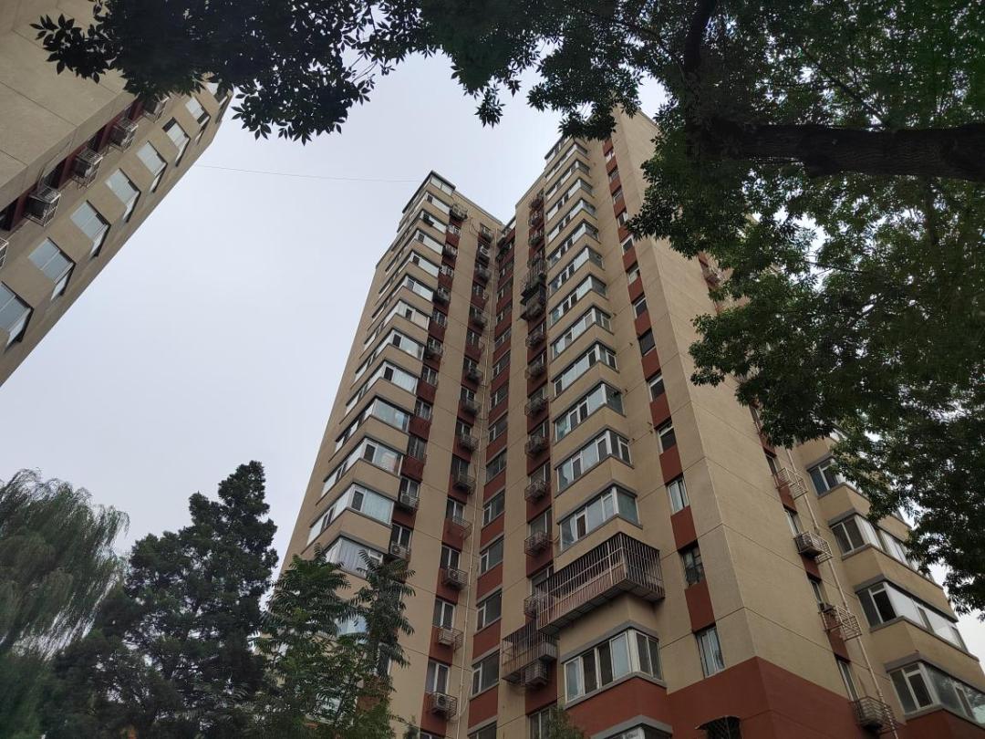 多校调整寒假,多校涨学费