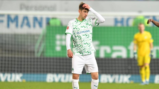 五大联赛不败金身还剩5支球队,历年五大联赛赛季丢球最少的球队