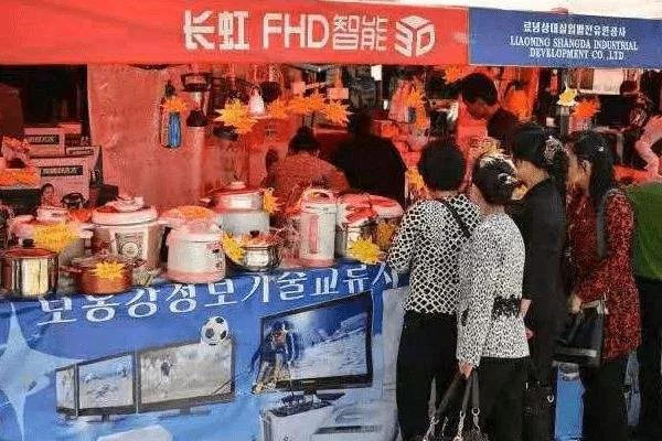 越来越多中国人热衷打包剩菜用国货，因为穷吗？务实的背后是自信