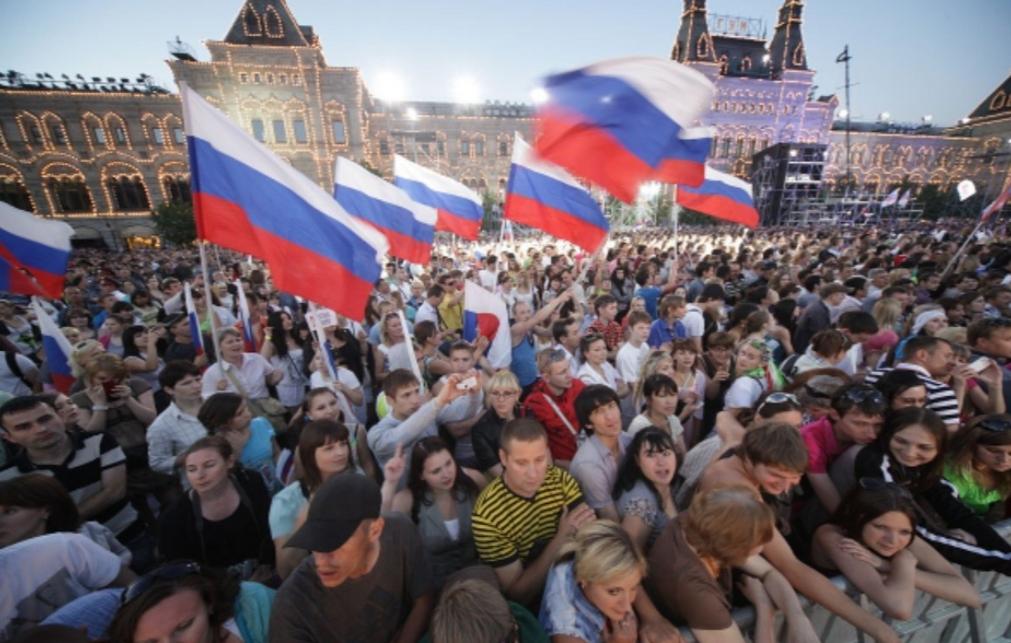 俄罗斯有多重要通过地图一目了然,从地图上看俄罗斯为什么这么大