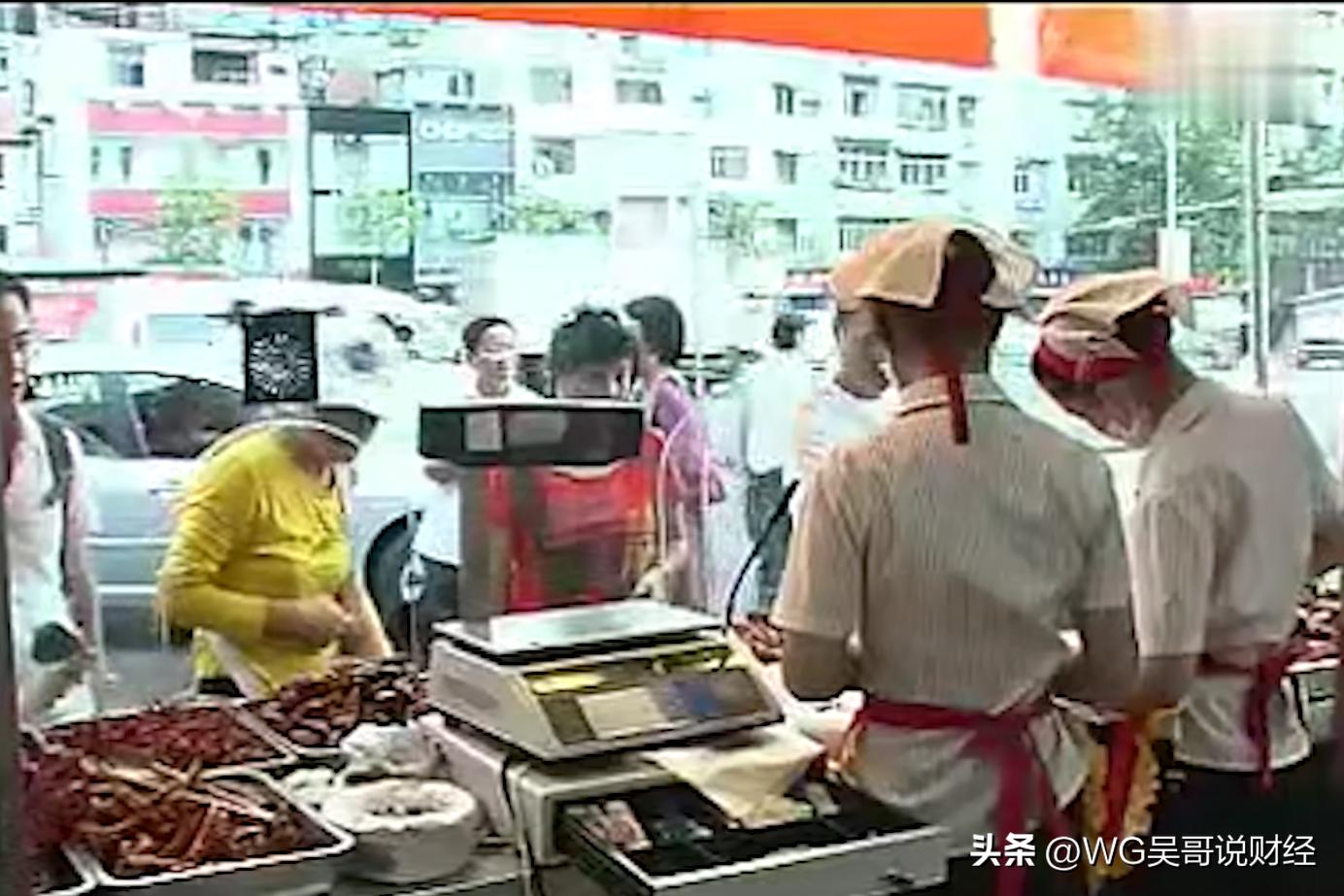 一根鸭脖从零到百亿成功之路,一根鸭脖带来的商业价值