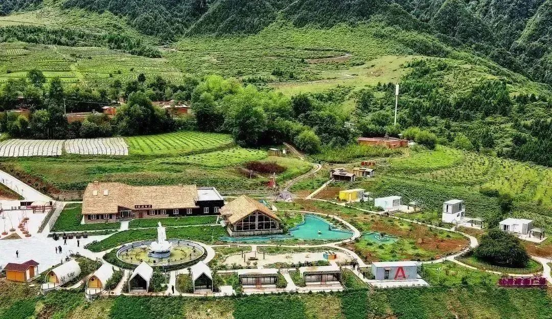 遇见20岁的男孩,遇见20年前的人