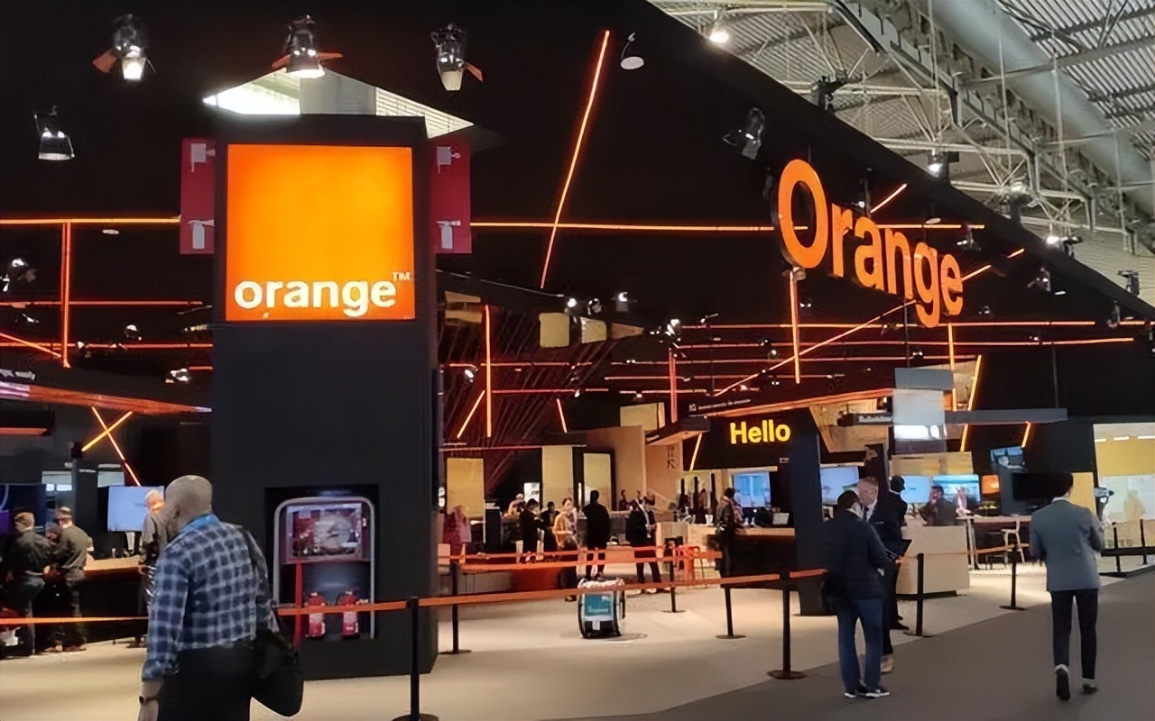 爱马仕和香奈儿哪个档次最高,法国香奈儿奢侈品牌