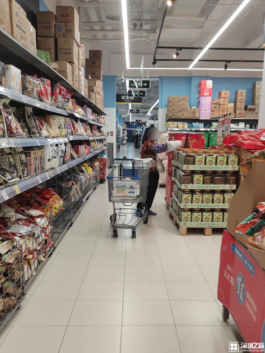 00后当业务员,00后在深圳打工生活