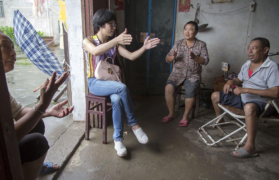 农村取消农业户口有啥政策,户口是非农业户口可以迁回农村吗