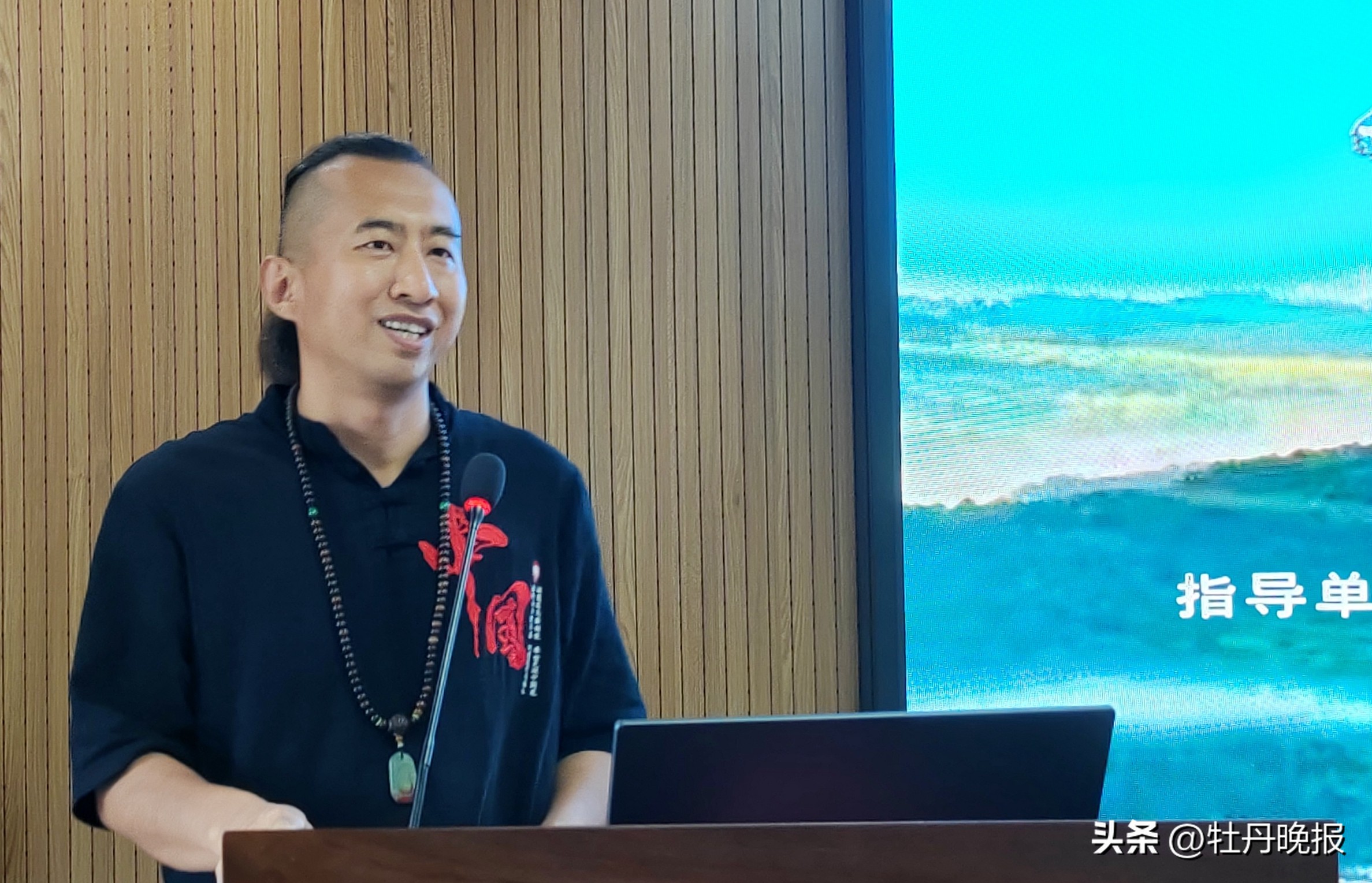 菏泽籍导演推出乡村振兴题材电影《探索者》