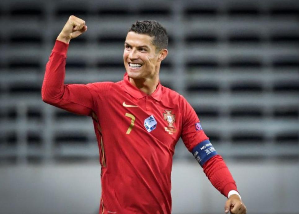 c罗吉尼斯纪录有哪些,葡萄牙队c罗独造2球