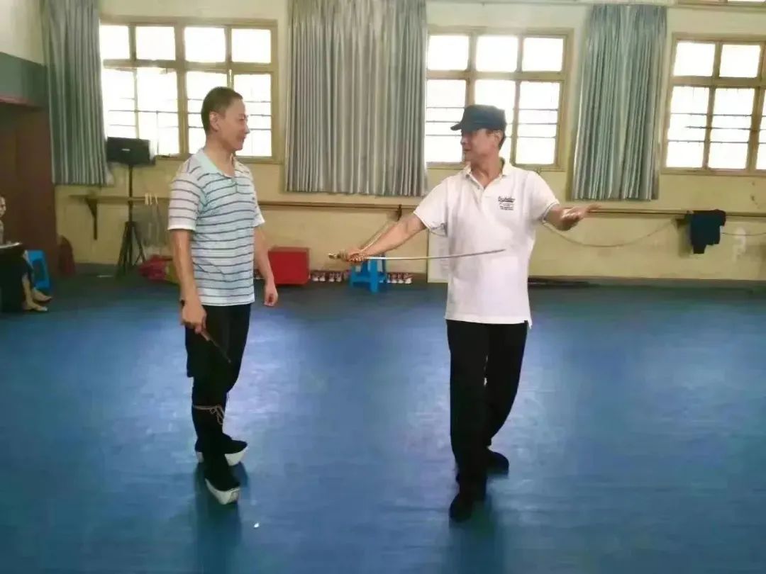 梅花香自苦寒来桐城,梅花香自苦寒来秦淮梅园